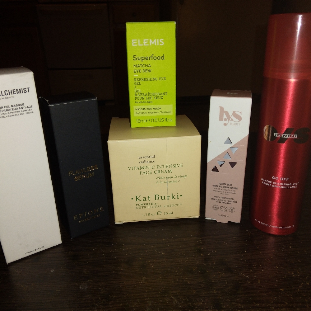 Skin Care Bundle (Set of 6 Full Size Products)